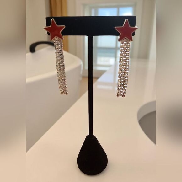 Red Star Rhinestone Silver Toned Dangle Earrings Vintage 90s Patriotic   J2-X1 - Picture 1 of 4